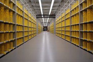 Ecommerce Fulfillment Center ResinDek